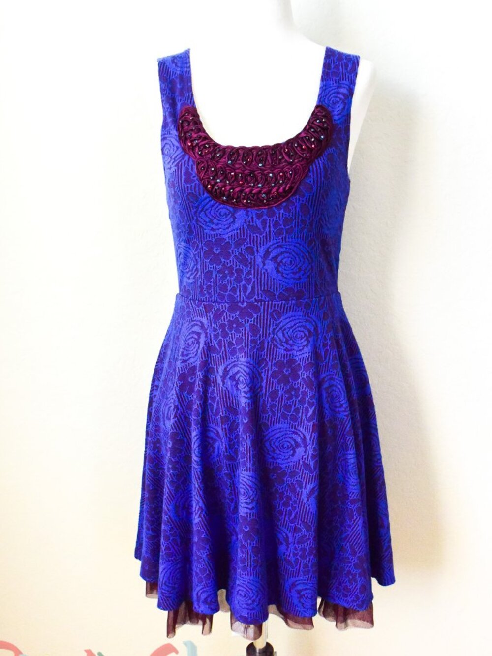 *Free People* Fit & Flare Solid Chic Tulle Beaded Floral Dress - XS - BEAUTIFUL!